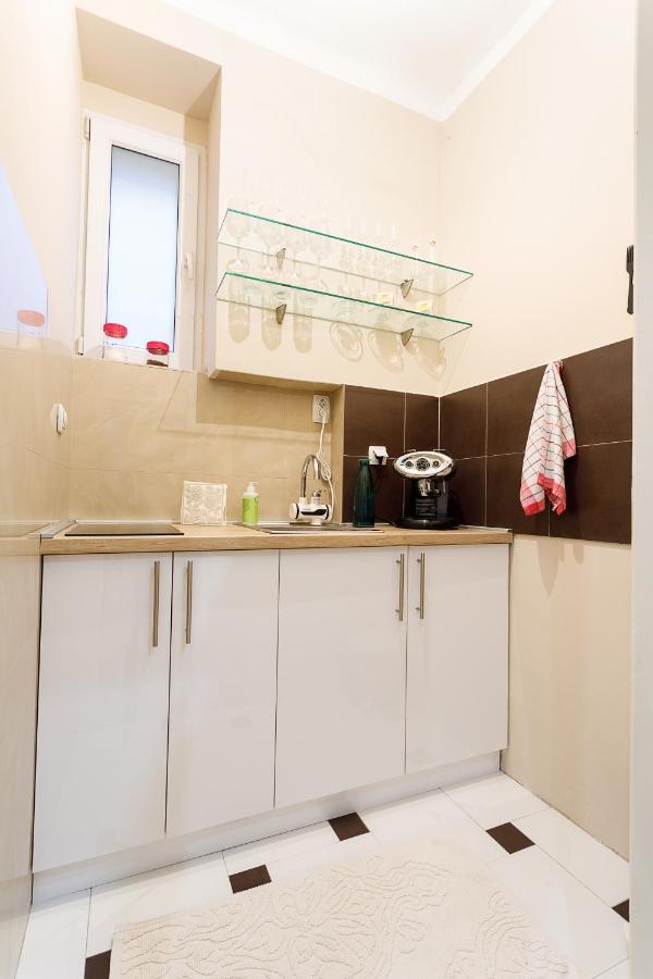 Family Apart Apartment Белград Екстериор снимка